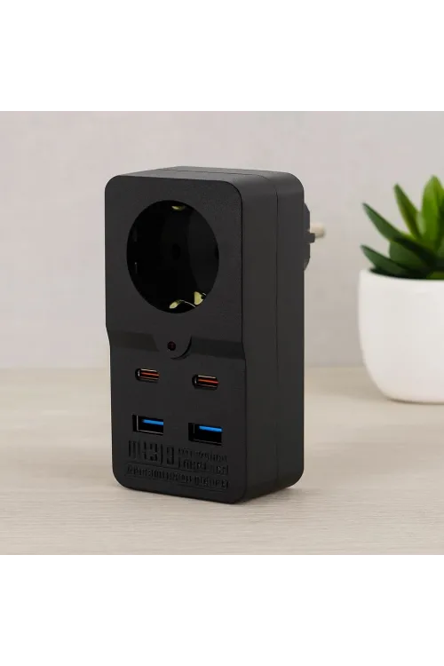 Termal Akım Korumalı Duvar Prizi - 1 Priz, 2xUSB, 2xType-C (10A/2500W) Siyah