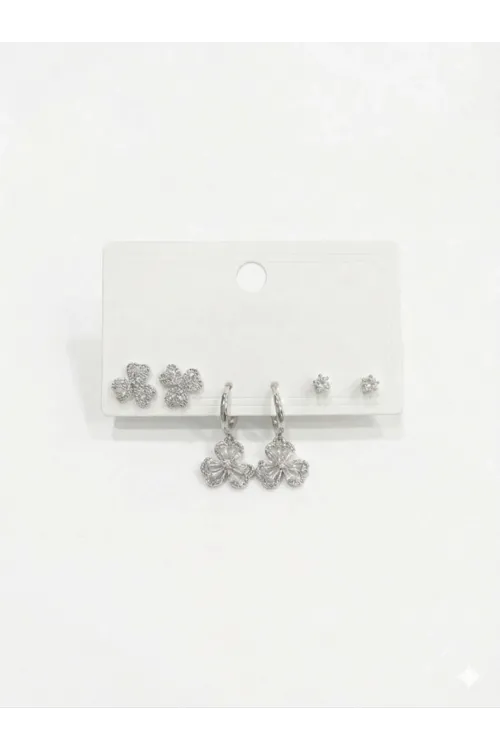 Üç Yaprak Çiçek Detaylı Altılı Küpe - Kp00560
