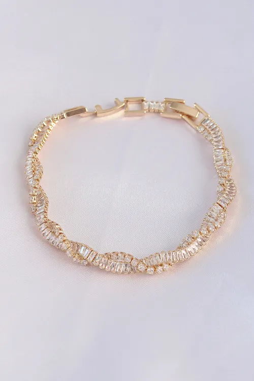 Vip Seri Pirinç Zirkon Taşlı Gold Renk Sarmal Model Bileklik