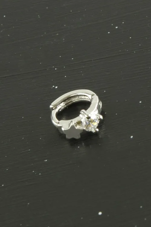 Yıldız Lüks Çelik Kulak Burun Piercing 1 Adet