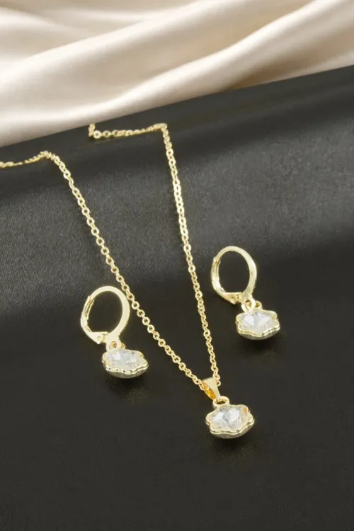 Yıldız Taşlı Set Kolye