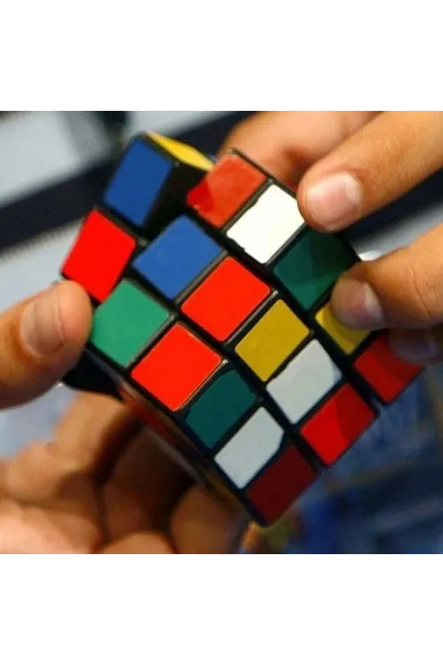 Zeka Küpü Sihirli Rubik