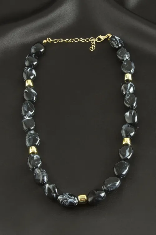 Zr Model Oval Plastik Kolye