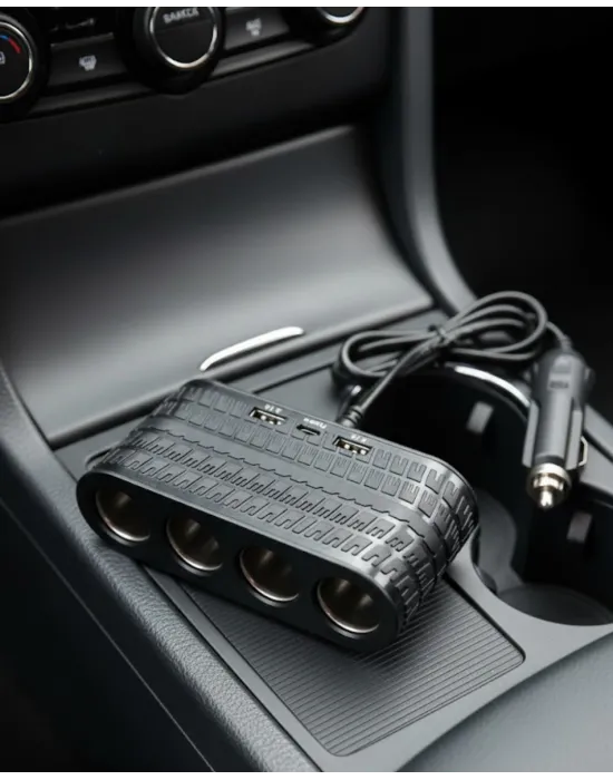 Araç İçi Güç Dağıtıcı 4 Çakmaklık 2 Usb 1 Type C Şarj Ünitesi