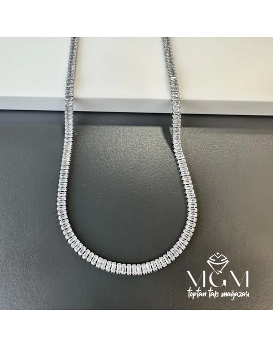 Baget Zirkon Taşlı Su Yolu Kolye - Kl0185