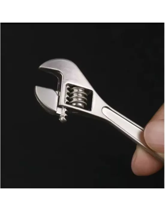 Fonksiyonel İngiliz Anahtarı Şeklinde Metal Anahtarlık