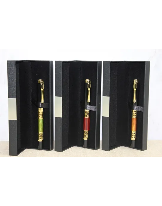Kutulu Tekli Tükenmez Kalem Model 18