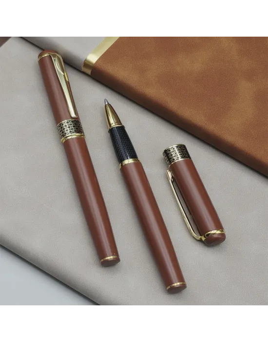 Taba Rengi Gold Detaylı Termo Deri Defter Ve Metal Roller Kalem Hediye Seti