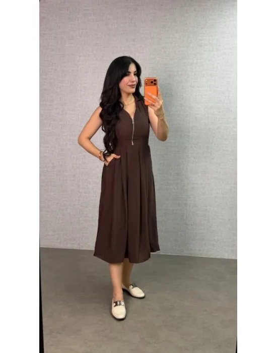 Kadın önü Fermuar Detaylı Pileli Midi Boy Elbise