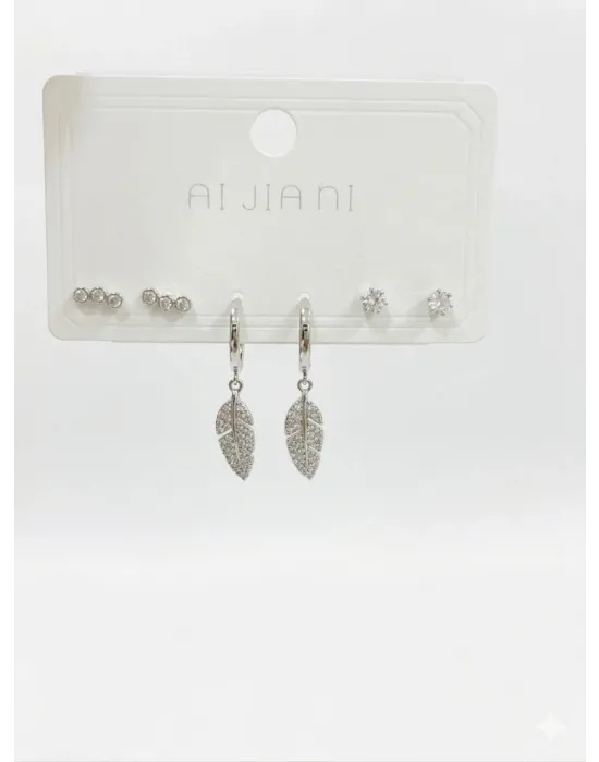 Sallantılı Yaprak Detaylı Altılı Küpe - Kp00575