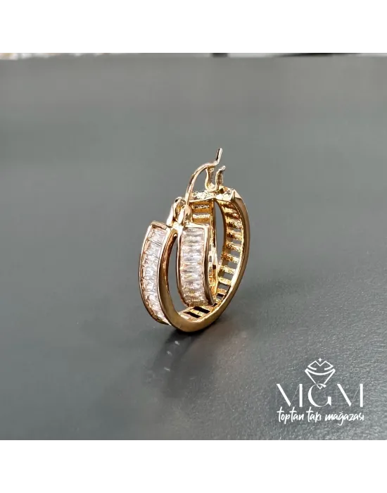 Zirkon Baget Taşlı Halka Küpe - Kp00128