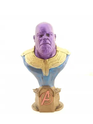 Thanos Büst