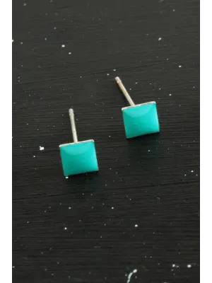 Kare Mineli Minik Küpe