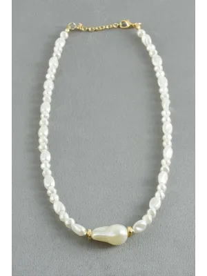 Oval Taşlı İnci  Kolye
