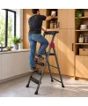 3+1 Basamaklı Metal Merdiven 150kg.taşıma