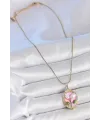 ietaks™ 316L Çelik Gold Renk Zincir Pembe Mineli İncili Çiçek İşlemeli Portre Model Kadın Kolye