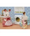 5445 Sylvanian Families Çamaşır Makinesi ve Süpürge +3 yaş figür dahil değil