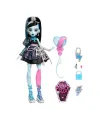 JBG75 Monster High Scary Sweet Birthday Frankie