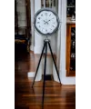 Elegance Desenli Tripod Ayaklı Saat