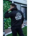 Erkek Oversize Üç İplik Kapüşonlu Sweatshirt – Siyah Sırt Ve Ön Baskılı, Kanguru Cepli, Rahat Kalıp, İçi Pamuklu ModeL-Siyah