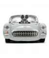 Figürü ve 1957 Chevrolet Corvette Model Aracı