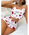 Beyaz Üstüne Kırmızı Kalp Desenli Askılı Şortlu Pijama Takımı
