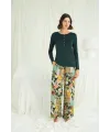 Çiçek ve Yaprak Desenli Pijama Takımı
