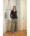 Çiçek Yaprak ve Etnik Desenli Dantelli 3lü Pijama Takımı