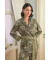 Çiçek Yaprak ve Etnik Desenli Pijama Takımı