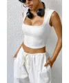 ieg™ Kadın Beyaz Kare Yaka Kalınlaşan Omuz Detaylı Crop Top Bluz