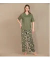 Şık Tasarım Çiçek Desenli Yeşil Kısa Kol Viskon Pijama Takımı