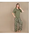 Şık Tasarım Çiçek Desenli Yeşil Kısa Kol Viskon Pijama Takımı