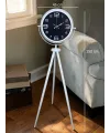 Kontrast Tasarım Beyaz Tripod Ayaklı Saat