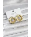 Papatya Model Zirkon Taşlı Pirinç Gold Renk Kadın Küpe
