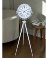 Roma Rakamlı Beyaz Tripod Ayaklı Saat