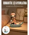 Romantik Sandal Üzerinde Çift Figürü Led Gece Lambası Masa Dekoru Yeni Nesil