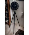 Siyah Lüks Sade Tripod Ayaklı Saat