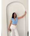Vatkalı Kolsuz V Yaka Drapeli Crop Bluz Likralı Fit - Bebek Mavisi