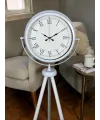 Zarif Roma Rakamlı Tripod Ayaklı Saat
