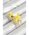 ietaks™ Zirkon Taşlı Fiyonk Detaylı 3D Sarı Ceylan Figürlü Gold Renk Kadın Broş