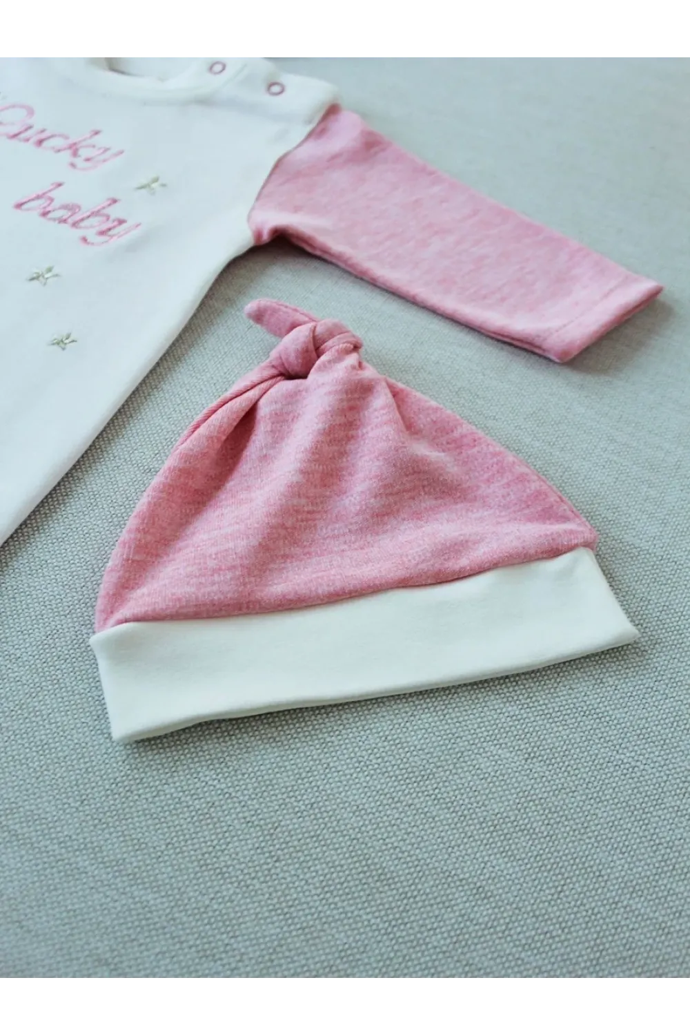 0-3 3-6 Ay Lucky Baby Nakışlı Es Çizgi Boy Şapkalı Kız Bebek Tulumu