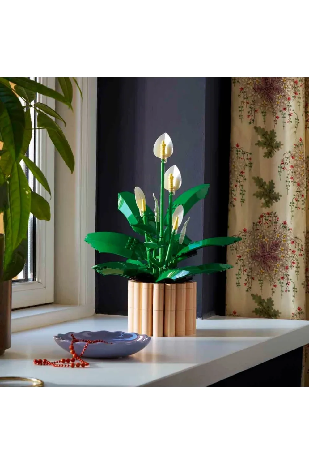 11504 Lego Botanicals Barış Çiçeği - Pace Lily 474 parça +18 yaş