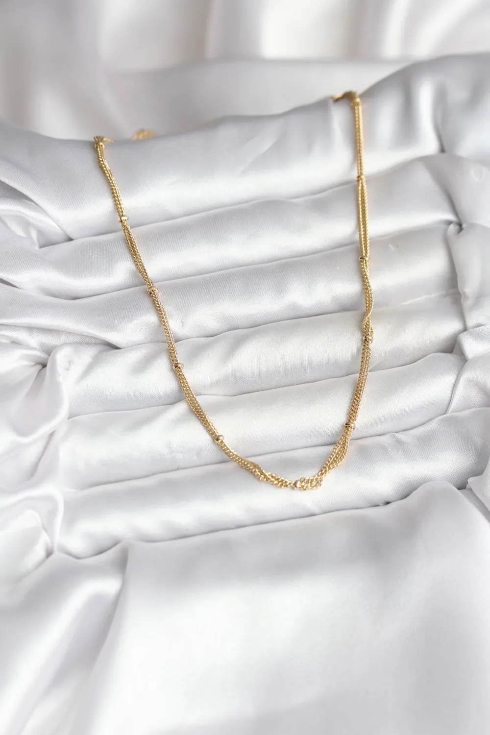 ietaks™ 14K Gold Renk Kaplama Topçuk Zincirli Model CM Kadın Kolye
