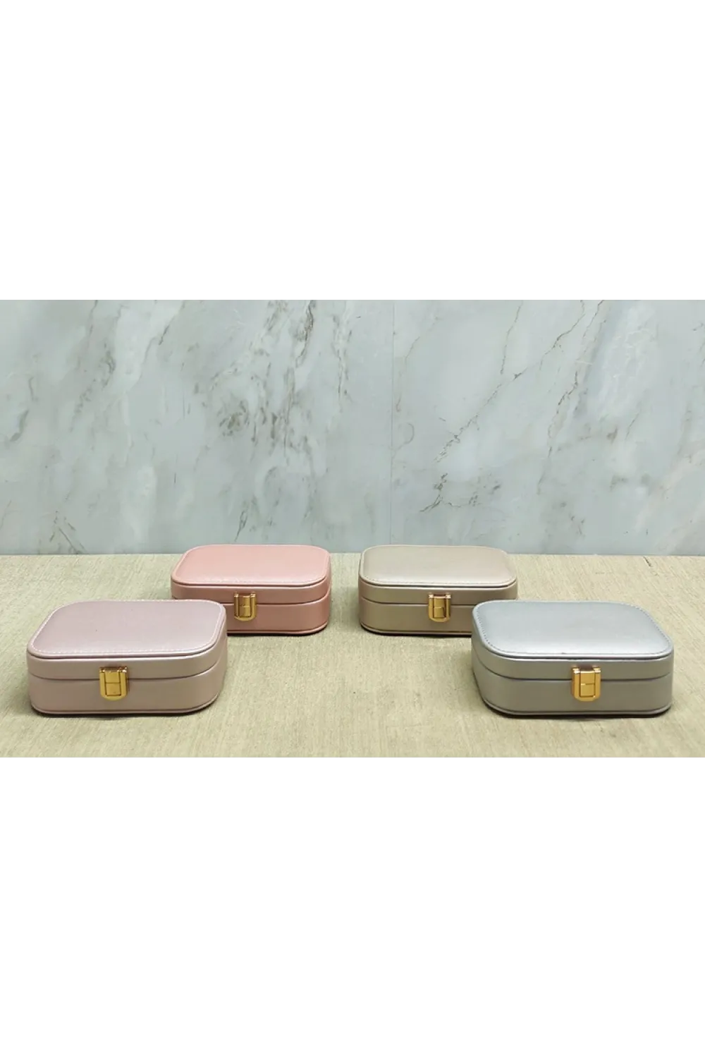 15x15 cm Makyaj Ve Takı Kutusu