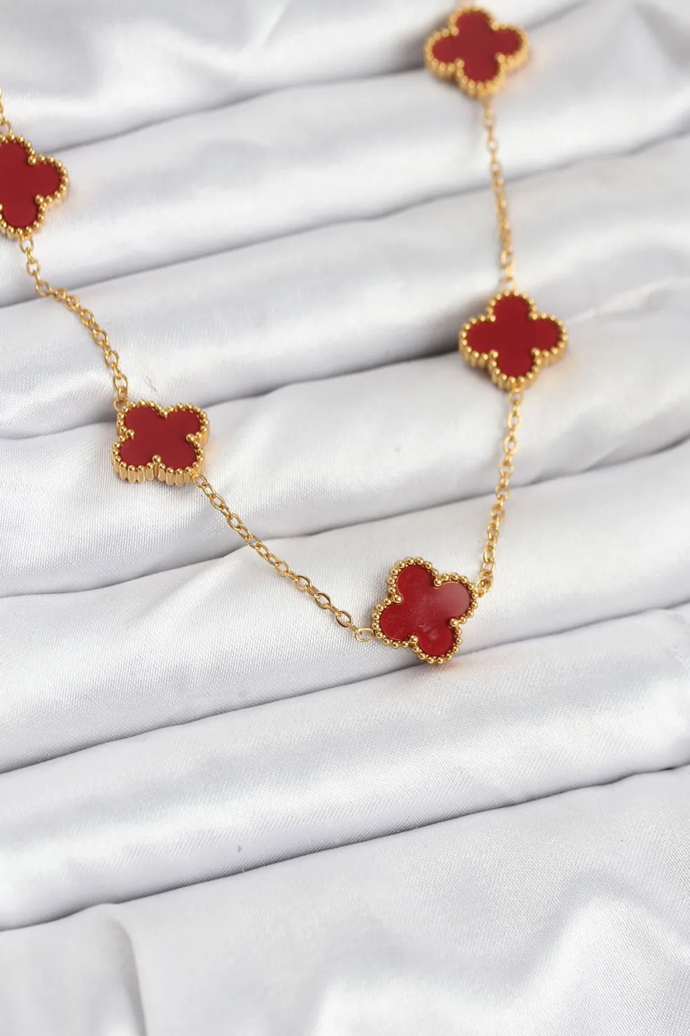 ietaks™ 316L Çelik Gold Renk Zincir Bordo Yonca Kadın Kolye