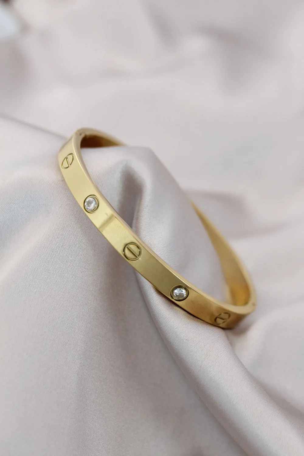 ietaks™ 316L Çelik Gold Renk Zirkon Taşlı Bileklik