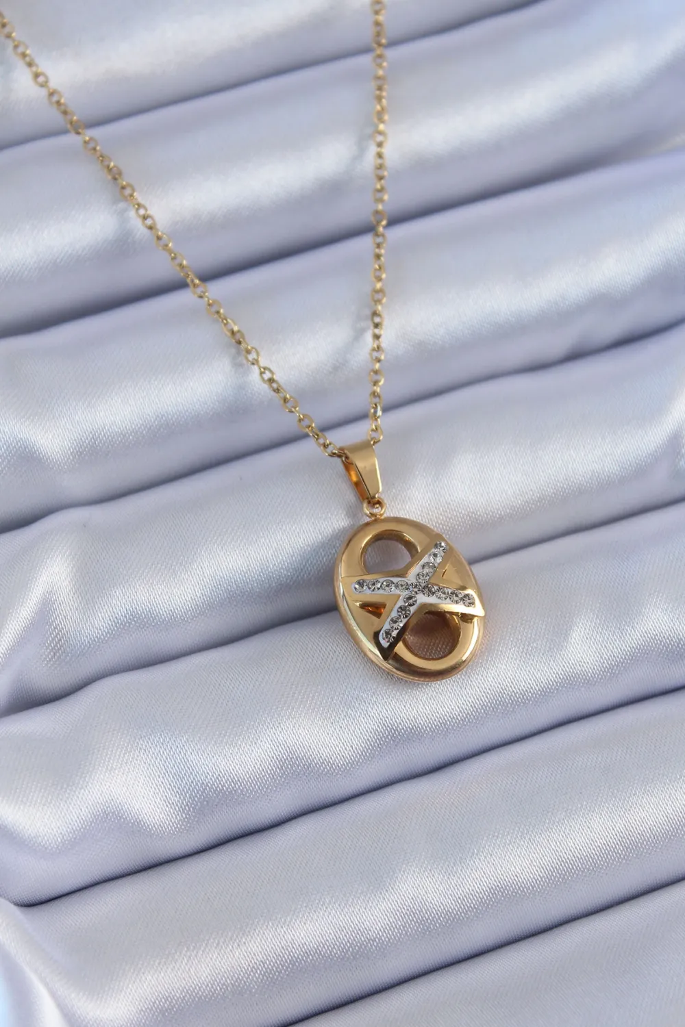 ietaks™ 316L Çelik Gold Renk Zirkon Taşlı Kadın Kolye