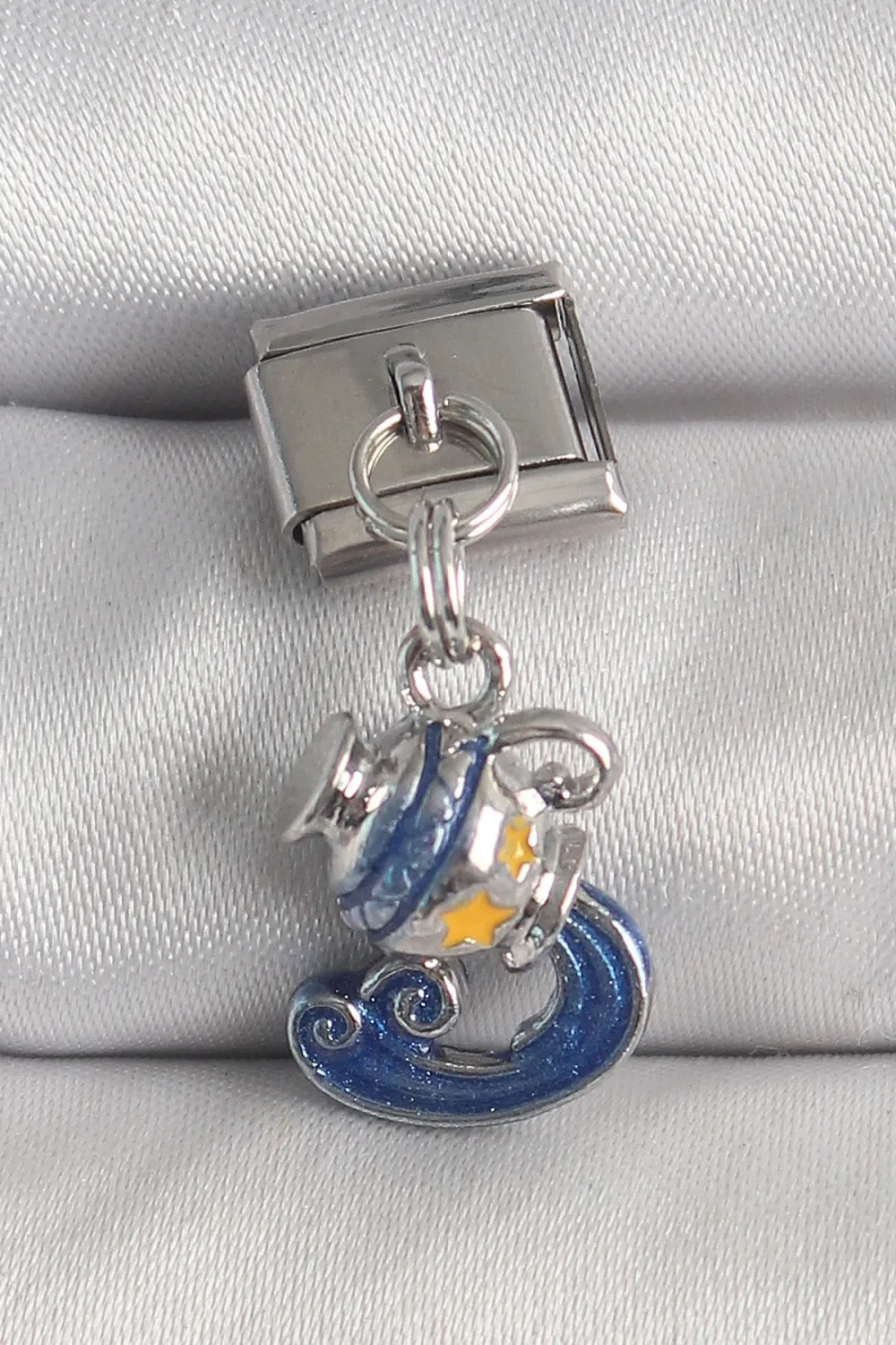 ietaks™ 316L Çelik Gümüş Renk Sallantı Kova Burç Model Nomination Charm