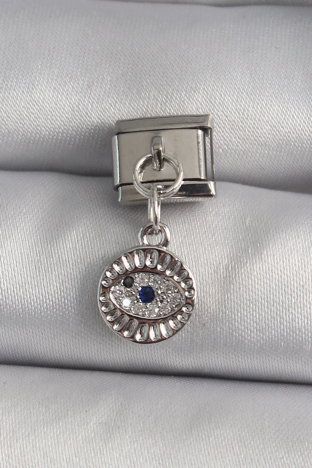 ietaks™ 316L Çelik Gümüş Renk Sallantı Zirkon Taşlı Göz Model Nomination Charm