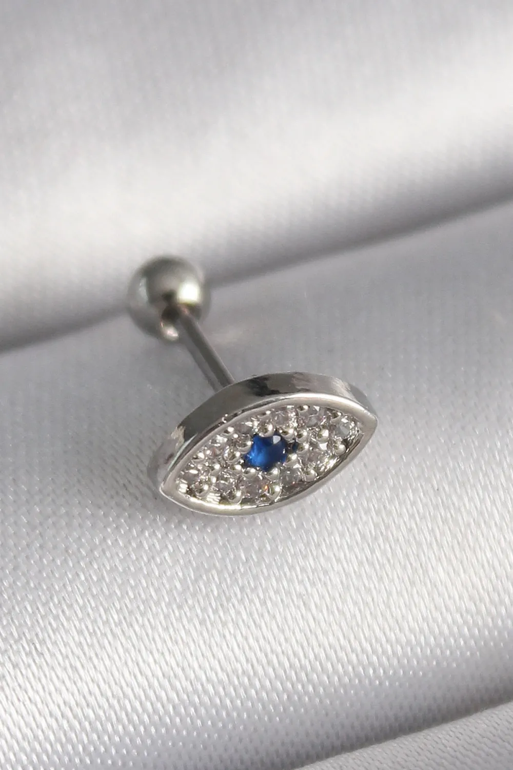 ietaks™ 316L Çelik Gümüş Renk Zirkon Taşlı Göz Tragus Piercing